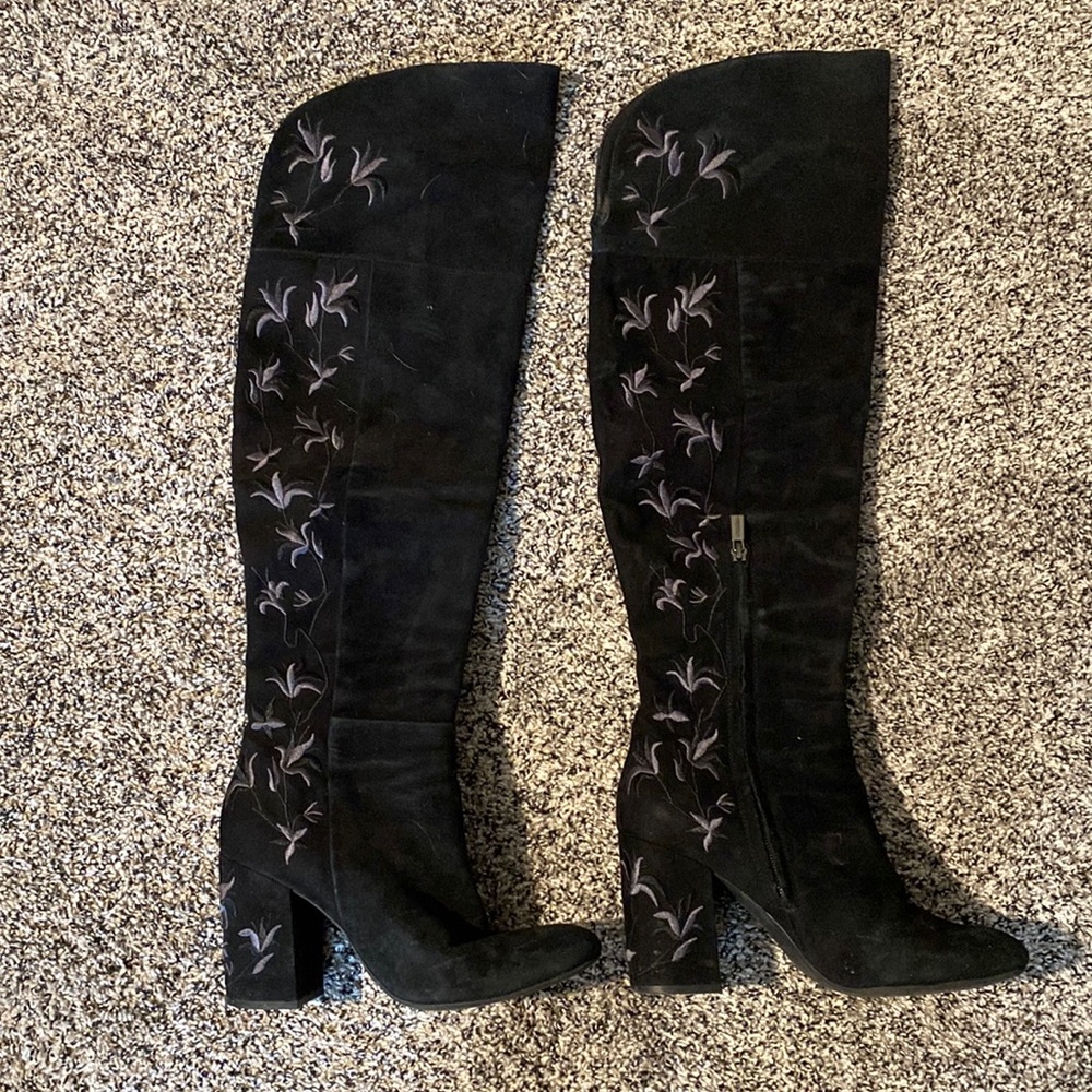 Kenneth Cole suede boots, Size 8.5